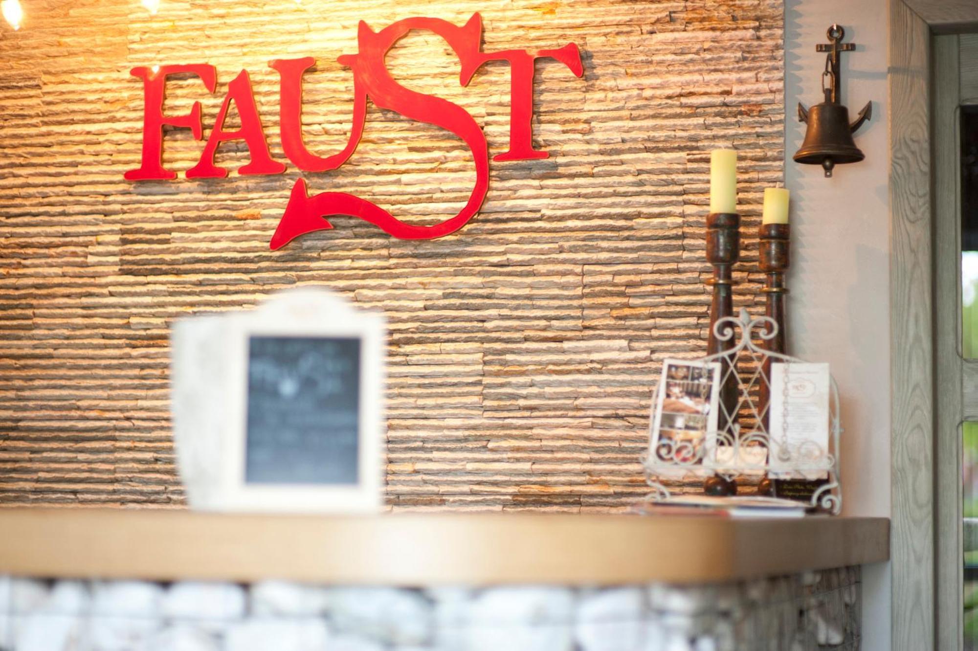 Apartamenty Faust Элк Экстерьер фото