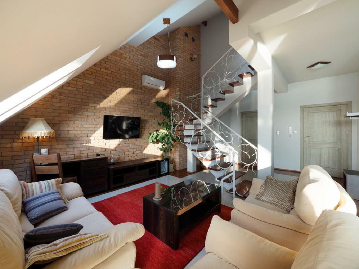 Apartamenty Faust Элк Экстерьер фото